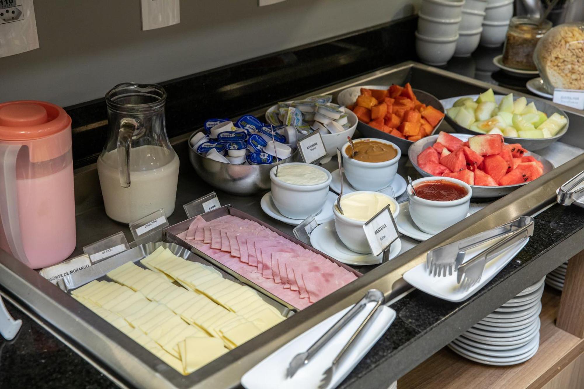 Taroba Express Hotel Foz do Iguacu Ngoại thất bức ảnh