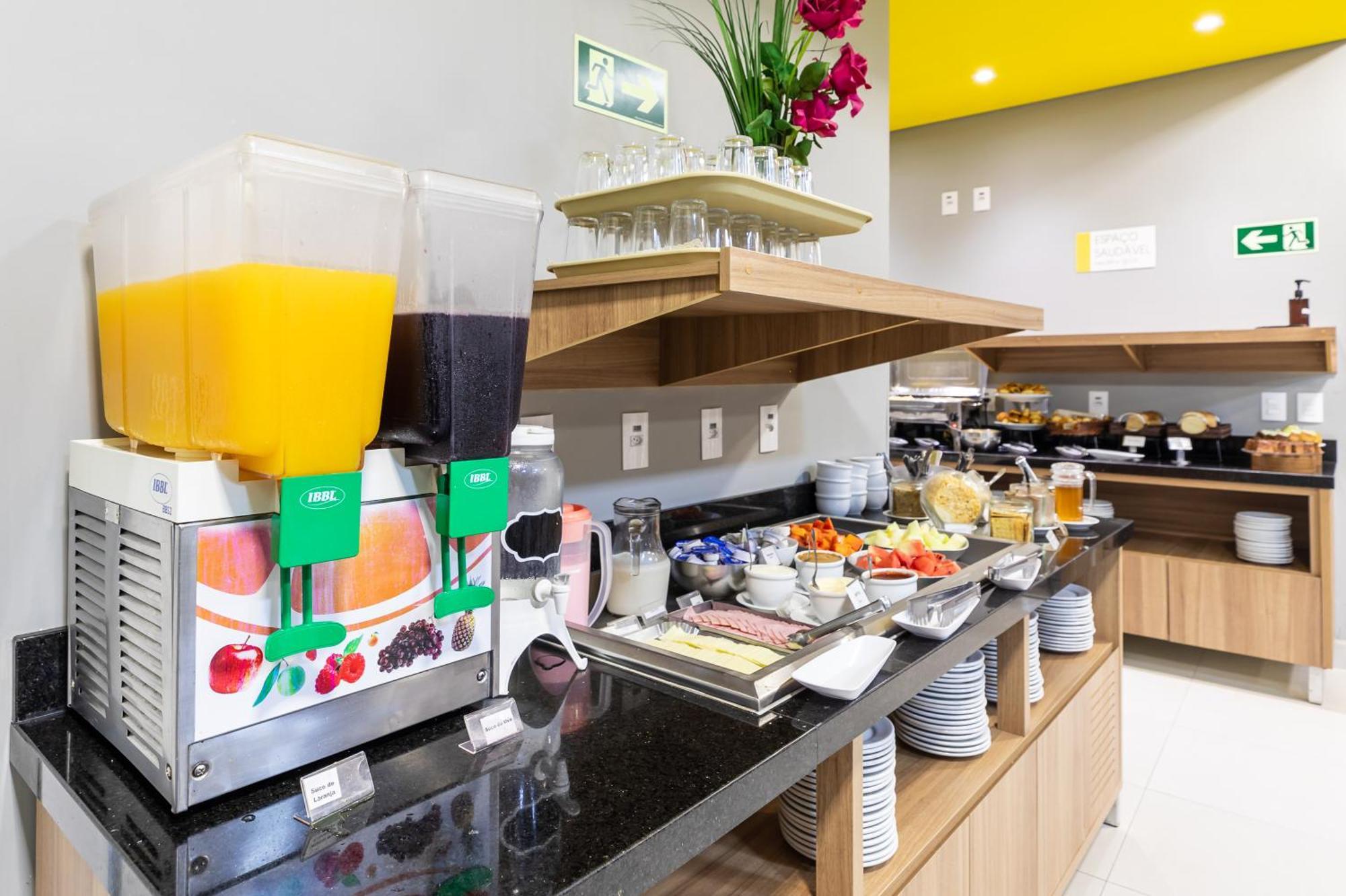 Taroba Express Hotel Foz do Iguacu Ngoại thất bức ảnh